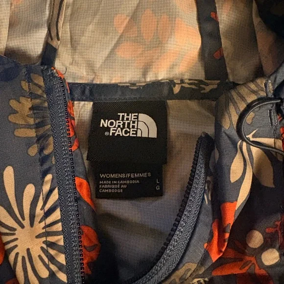 The North Face Red and Blue Floral Windbreaker - Picture 5 of 8
